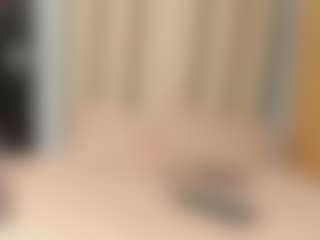 Live cam show with sofiaaroberts1 - Lovense MILF on Camversity