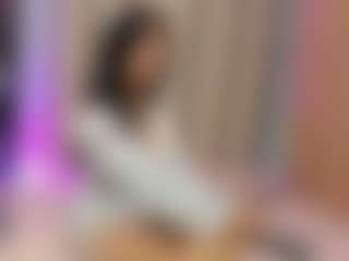 Live cam show with sofiaaroberts1 - Curvy Middle Aged on crypto-cams