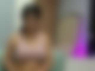 Live cam show with sofiaaroberts1 - Striptease MILF on crypto-cams