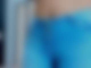 sofiaaroberts1's Live Sex Cam Show