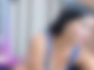 Live cam show with sofiaaroberts1 - Fingering on madthumbs