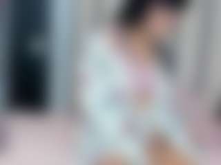 Live cam show with sofiaaroberts1 - Striptease MILF on TottyGirls