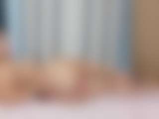Live cam show with sofiaaroberts1 - Natural on Strip Flash - Live Sex Shows