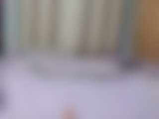 Live cam show with sofiaaroberts1 - Fingering on StripNow