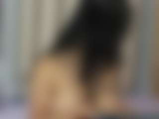 Spettacolo in cam dal vivo con sofiaaroberts1 - Strip su Camsoda
