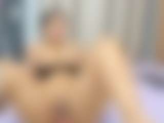 sofiaaroberts1's Live Sex Cam Show