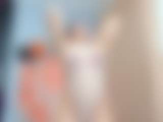sofiaaroberts1's Live Sex Cam Show