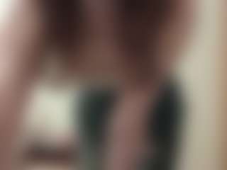 AlysonBetha's Live Sex Cam Show