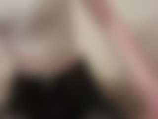 AlysonBetha's Live Sex Cam Show