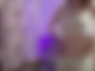 AlysonBetha's Live Sex Cam Show