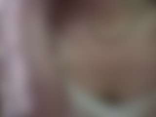 AlysonBetha's Live Sex Cam Show