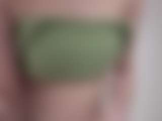 AlysonBetha's Live Sex Cam Show