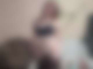 AlysonBetha's Live Sex Cam Show