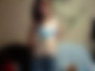 Live cam show with AlysonBetha - Dildo Or Vibrator on googirlz