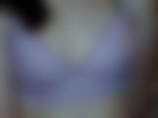 Live cam show with AlysonBetha - Toys on Mixed Magazine Live