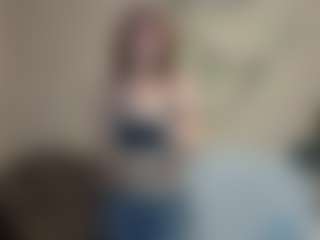 AlysonBetha's Live Sex Cam Show