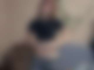 Live cam show with AlysonBetha - Teen (18+) on hotwifechat.live
