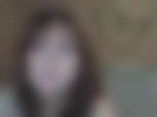 Live cam show with AlysonBetha - Amateur Brown Hair on CamClone