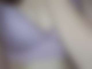 Live cam show with AlysonBetha - Athletic Small Tits on Dare Cams