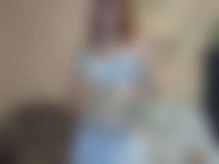 Live cam show with AlysonBetha - Shaved Pussy on Strip Flash - Live Sex Shows
