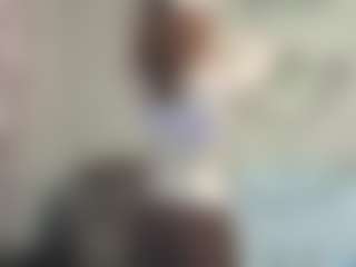Live cam show with AlysonBetha - College Brown Hair on xDating