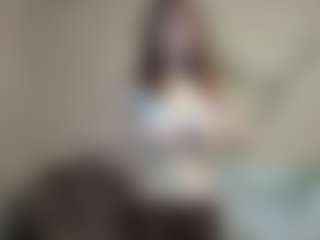 Live cam show with AlysonBetha - Smoking on xplaylive.com