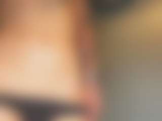 Lesly's Live Sex Cam Show