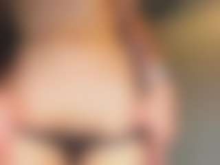 Lesly's Live Sex Cam Show