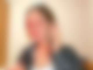Live cam show with Lesly - Anal White on CamwithHer | united kingdom