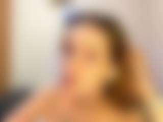 Live cam show with Lesly - Ass Bouncing on crypto-cams