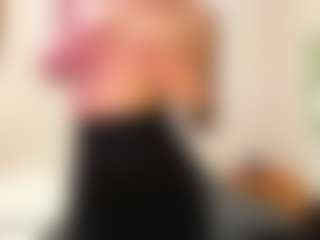 Live cam show with Lesly - Sexy on SpankPalCams