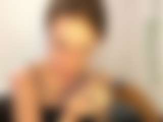 Live cam show with Lesly - Squirt on MyBangCams