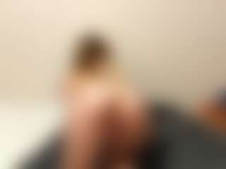 Lesly's Live Sex Cam Show