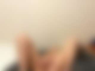 Lesly's Live Sex Cam Show