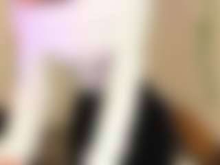 Live cam show with Lesly - Blonde Hair Teen (18+) on Streamer API
