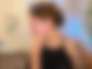Live cam show with Lesly - Ass Clapping on chickslive.net