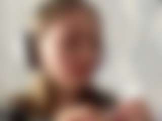Monika's Live Sex Cam Show