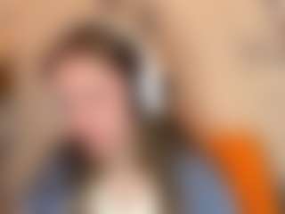 Live cam show with Monika - Ass Clapping on liverealitysex.com