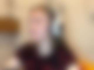 Live cam show with Monika - Ass Clapping on Camsoda