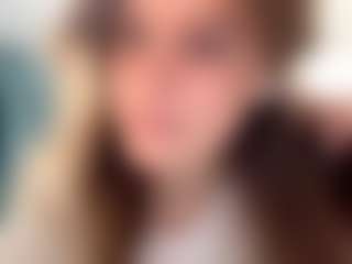 Isabella's Live Sex Cam Show