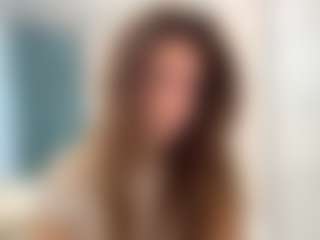 Live cam show with Isabella - Small Tits Teen (18+) on Camsoda