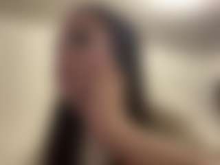 Live cam show with GladyGourdin - New Foot Fetish on Uber Horny