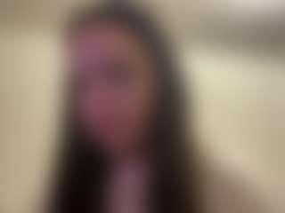 GladyGourdin's Live Sex Cam Show