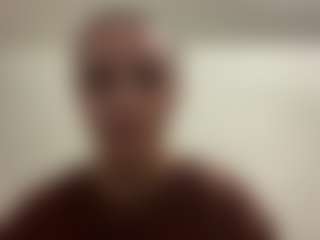 GladyGourdin's Live Sex Cam Show