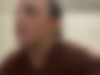 GladyGourdin's Live Sex Cam Show