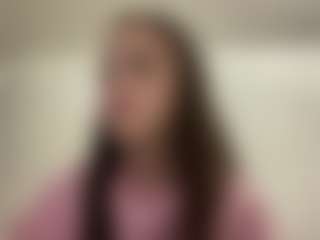 Live cam show with GladyGourdin - Brown Eyes on slutload