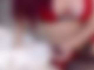 Live cam show with GlamourRosie - Red Hair HD on Camsoda