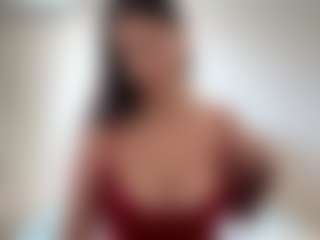 Live cam show with Elsa - Camel Toe on liverealitysex.com
