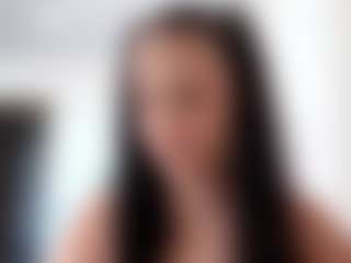 Live cam show with Elsa - Athletic Brown Eyes on TastyBlacksLive