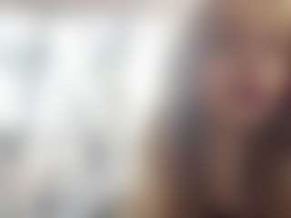 JuleneWenthold's Live Sex Cam Show